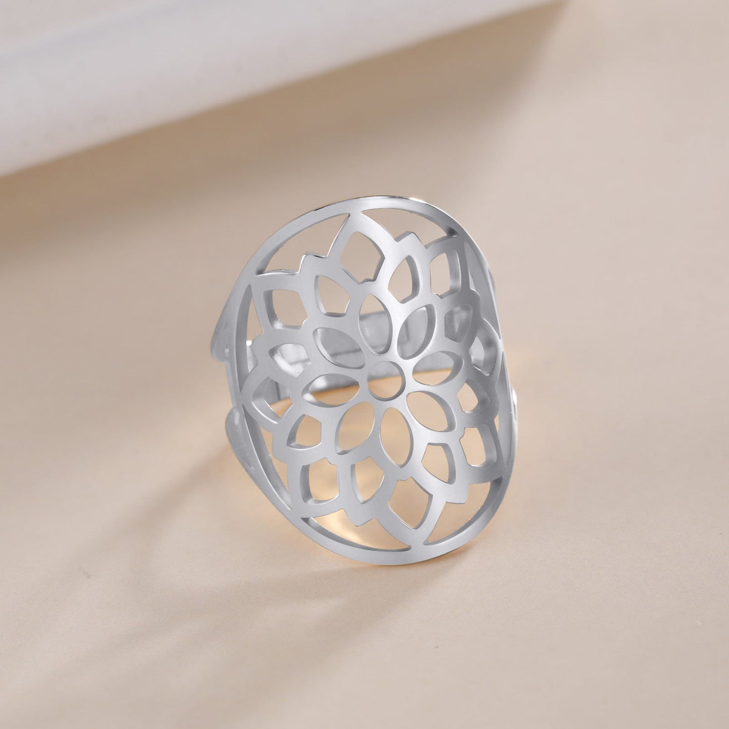 Stainless Steel Hollow Chrysanthemum Adjustable Ring Nocturna-Pro
