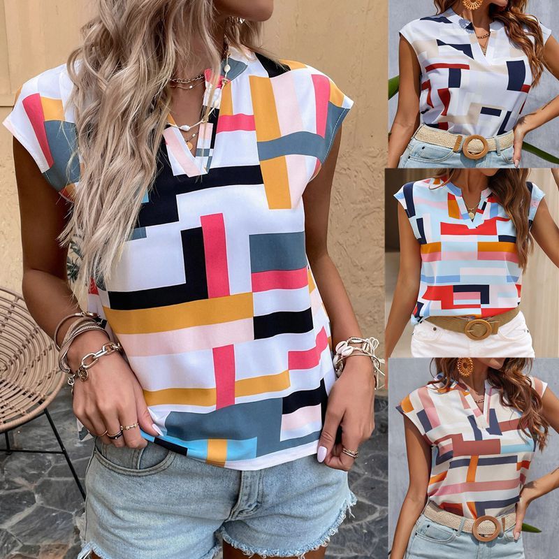 Women's Digital Print Doll Sleeve V-Neck Top Nocturna-Pro