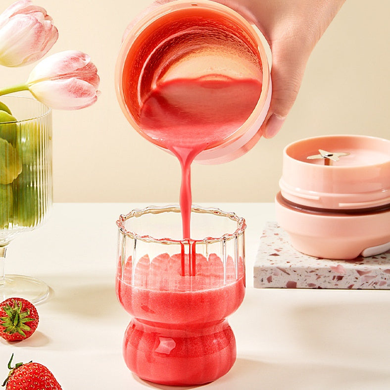 Portable Blender Juicer Cup Rechargeable With 4 Blades For Shakes And Smoothies Maker 400ml Fresh Fruit Mixer Juicer Cup Nocturna-Pro
