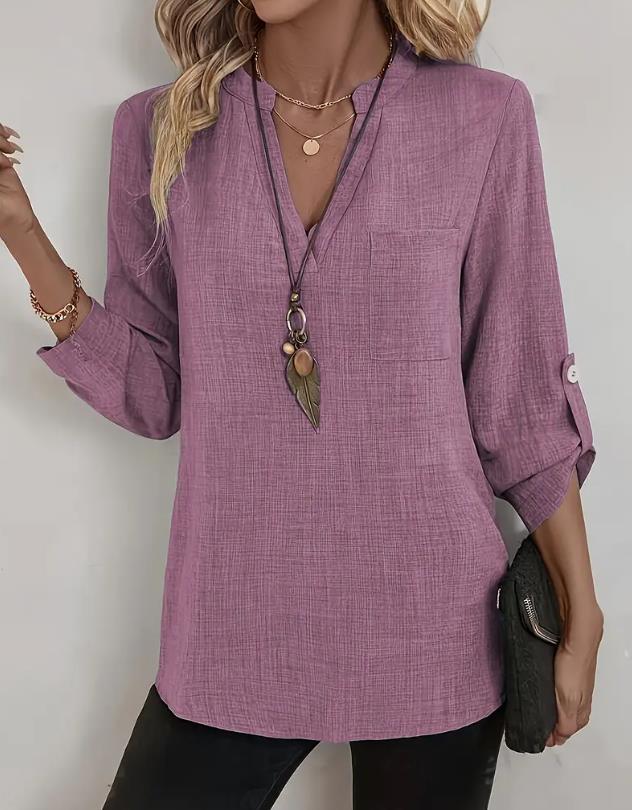 Loose-fitting Plus Size V-neck Solid Color T-shirt Nocturna-Pro