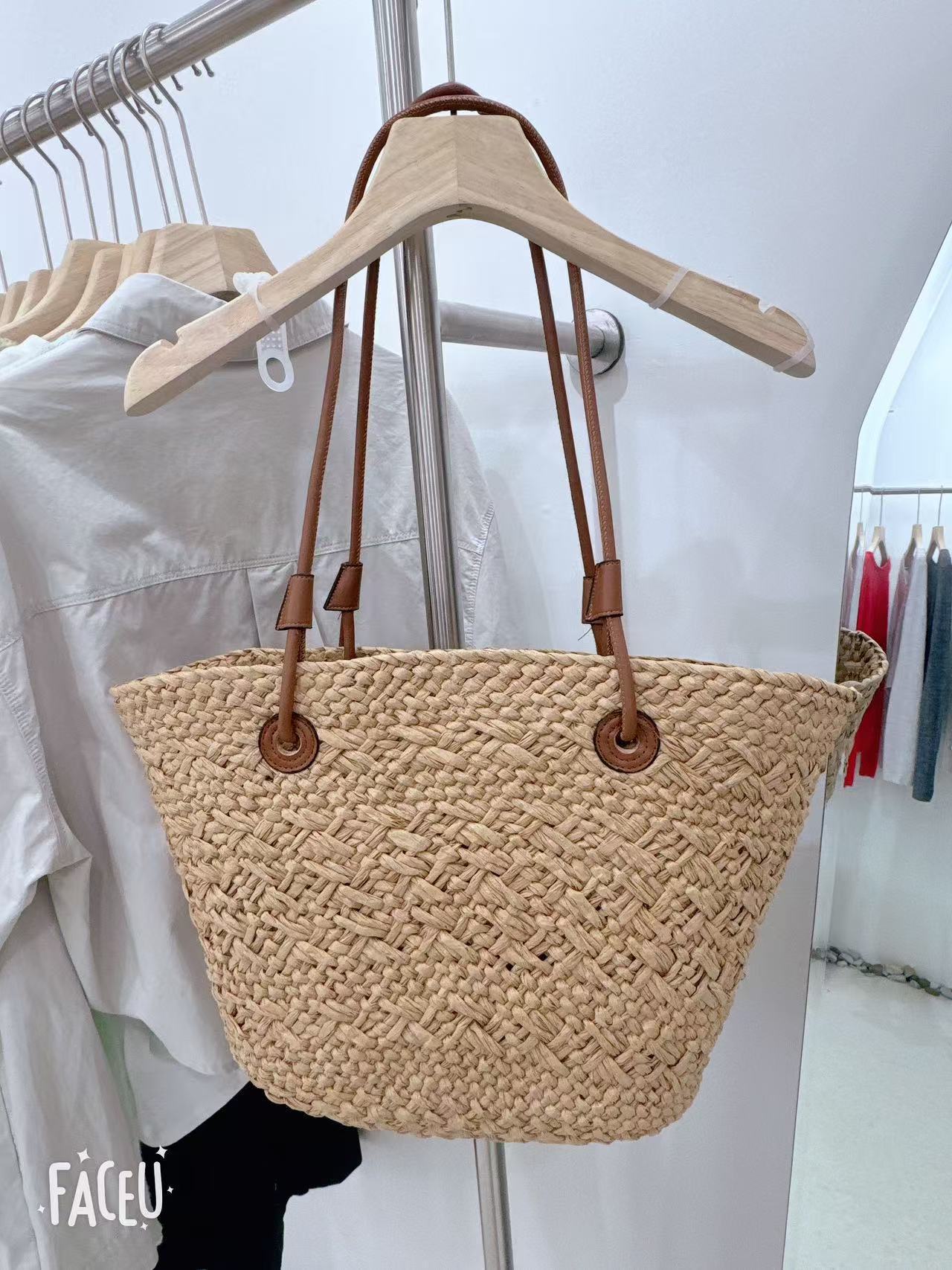 Retro Large Capacity Women's Shoulder Portable Straw-weaved Bag Nocturna-Pro